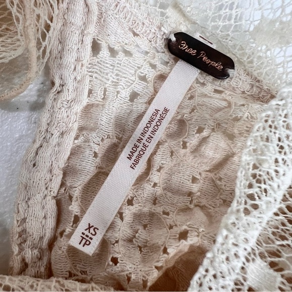 Free People Hard Candy Lace Kimono Top - Picture 7 of 13